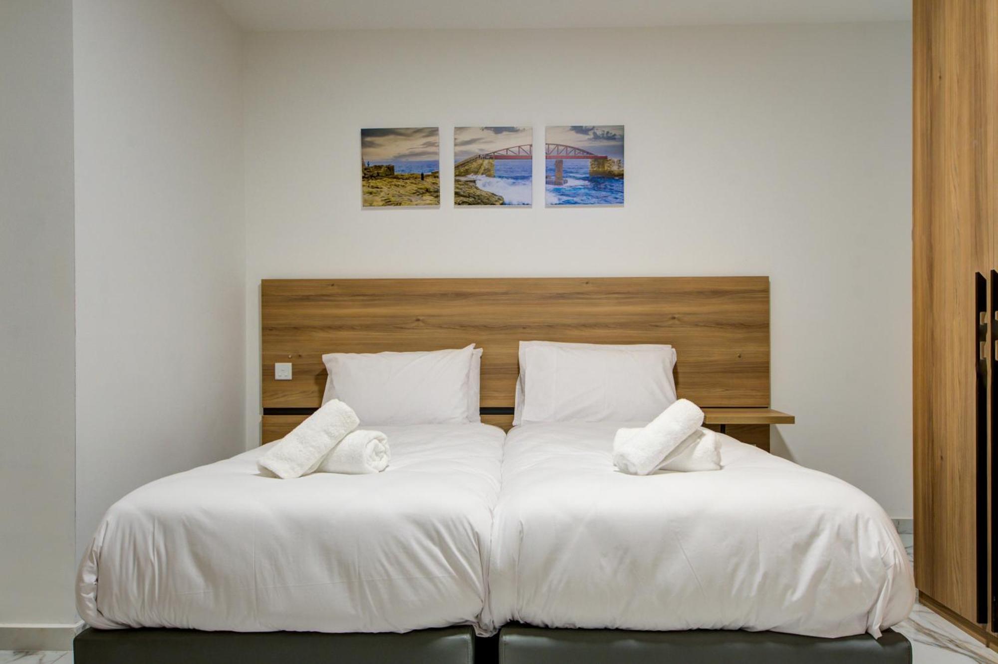 The St Pauls Bay Escape Suites By 360 Estates San Pawl il-Baħar Eksteriør billede