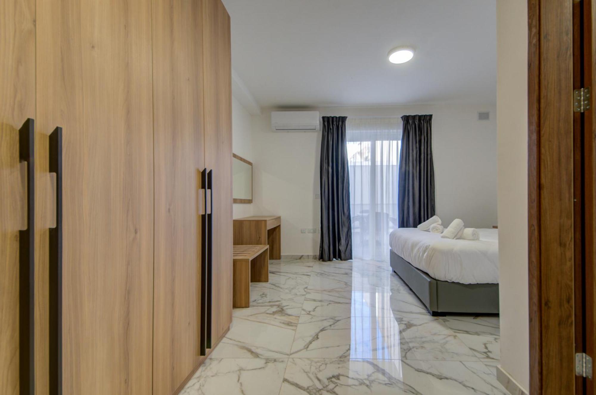 The St Pauls Bay Escape Suites By 360 Estates San Pawl il-Baħar Eksteriør billede